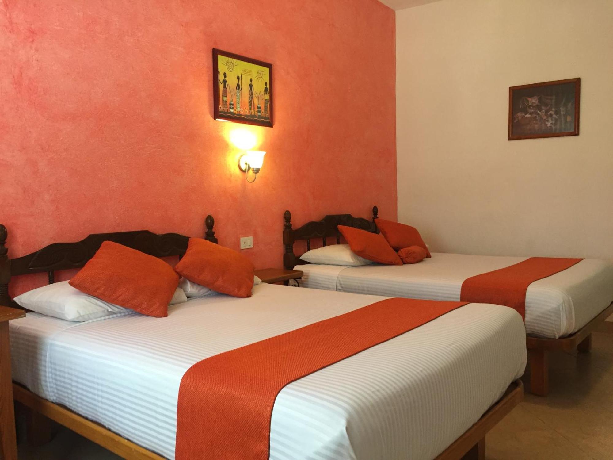 Hotel RV Park San Ramón San Miguel de Allende Quarto foto
