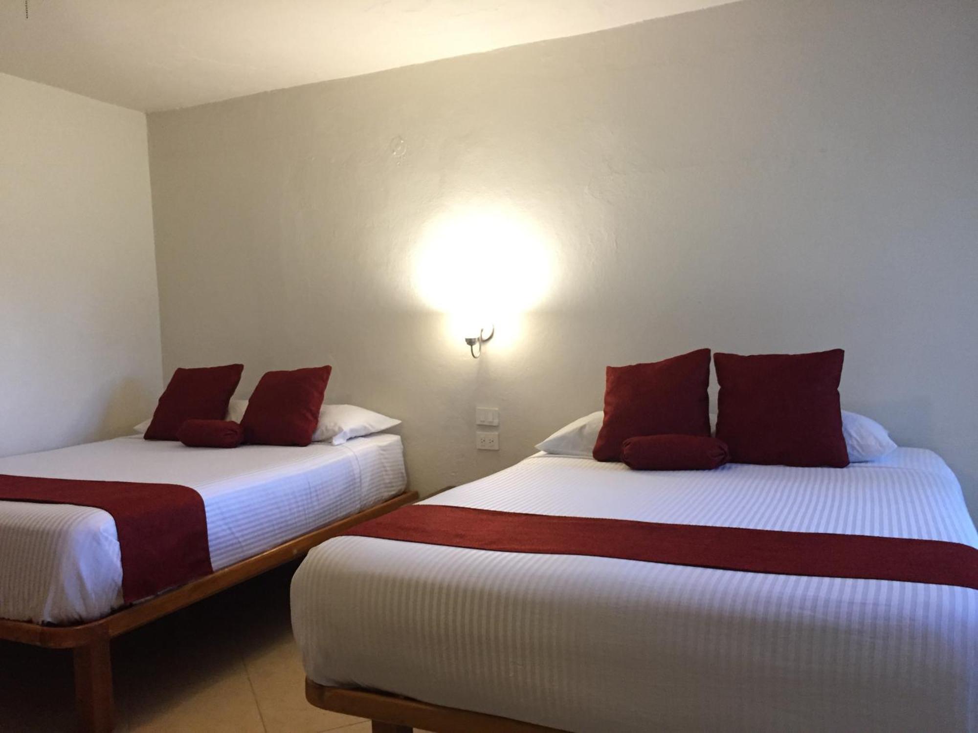 Hotel RV Park San Ramón San Miguel de Allende Quarto foto